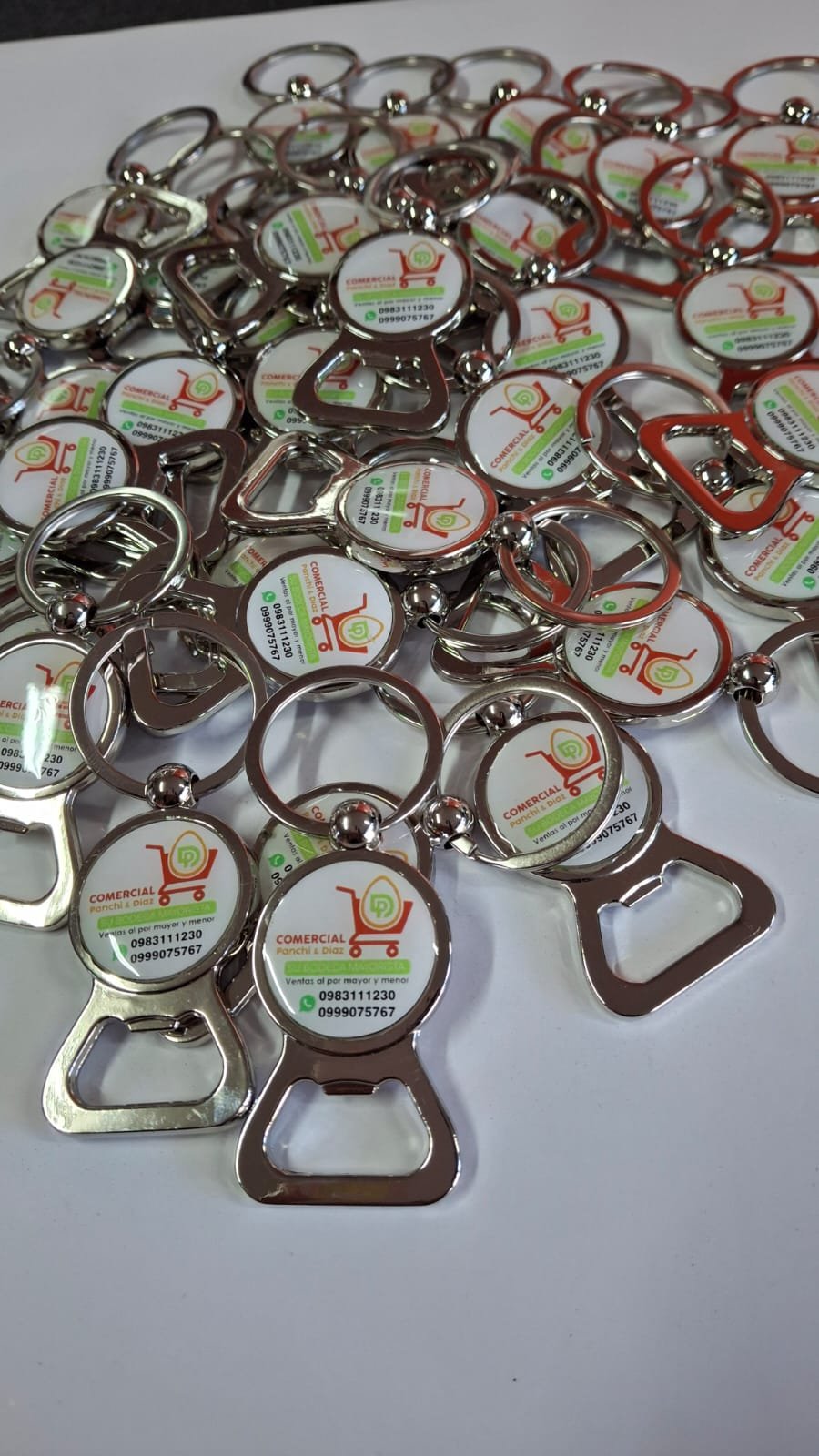 Llaveros metálicos personalizados
