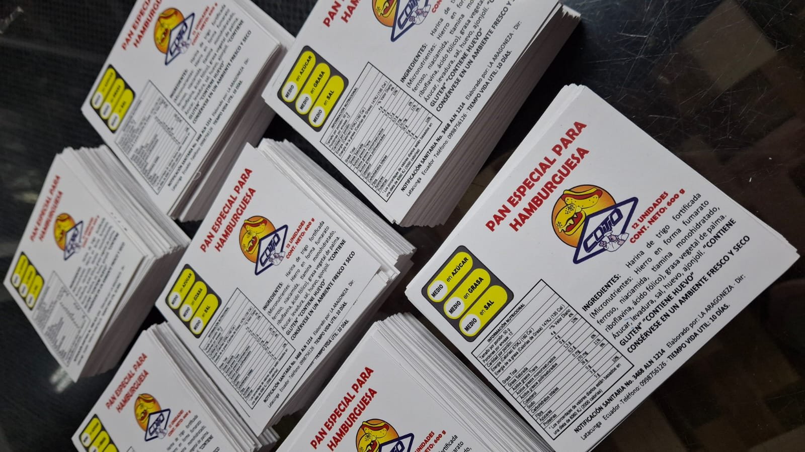 Tarjetas de presentación diseño elegante